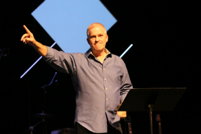 Photo: Don Wilson speaks at the Phoenix Regional.